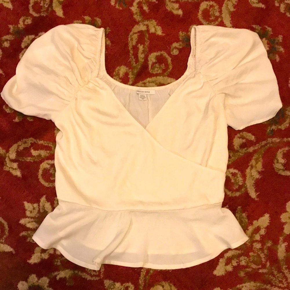 American Eagle Woman’s Top.